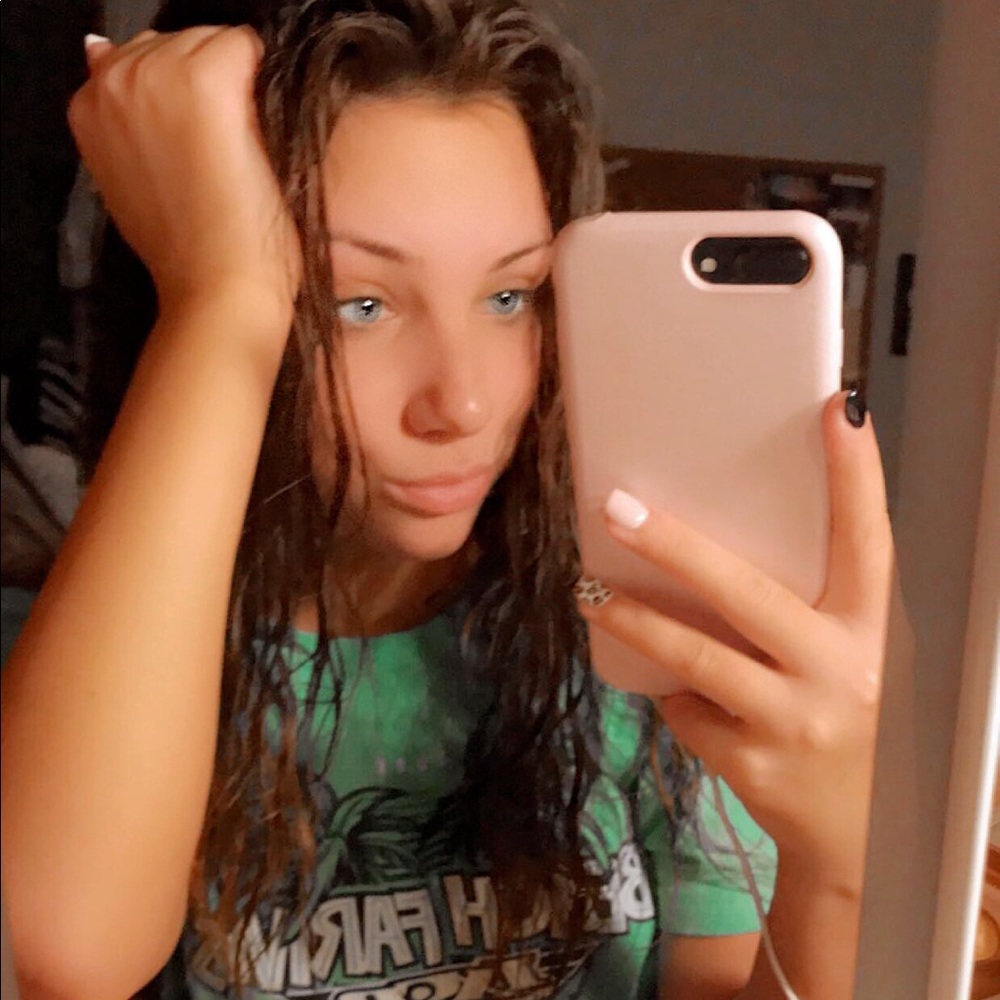 Meet your Posher, Shop